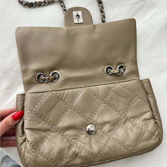 Chanel Ultra Stitch Flap Bag - Picture 2 of 8